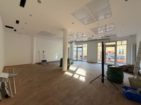 Gewerbeflächen im neu gestalteten Hofgarten Karree mit 23m²/66m²/89m² - großer laden (11660)
