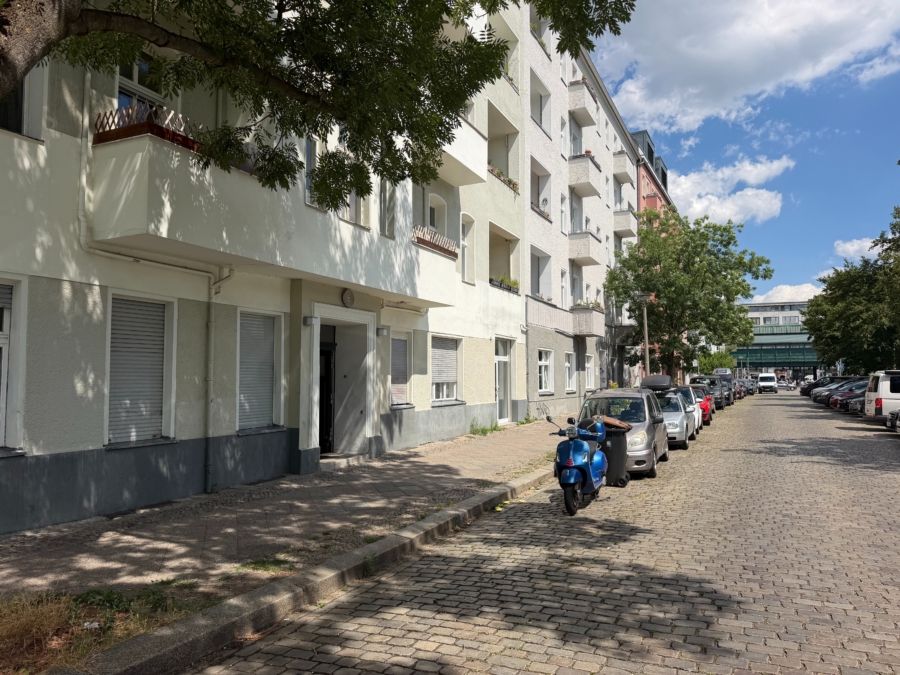 Kleines Ladengeschäft oder Büro in zentraler Lage von Prenzlauer Berg - objektansicht (12799)