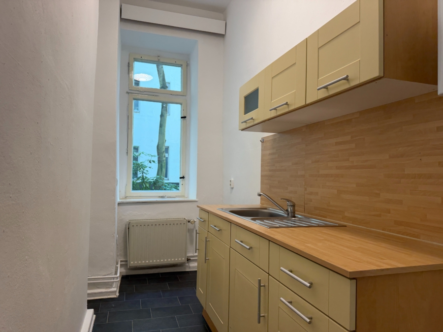 Kleines Ladengeschäft oder Büro in zentraler Lage von Prenzlauer Berg - küche (12803)