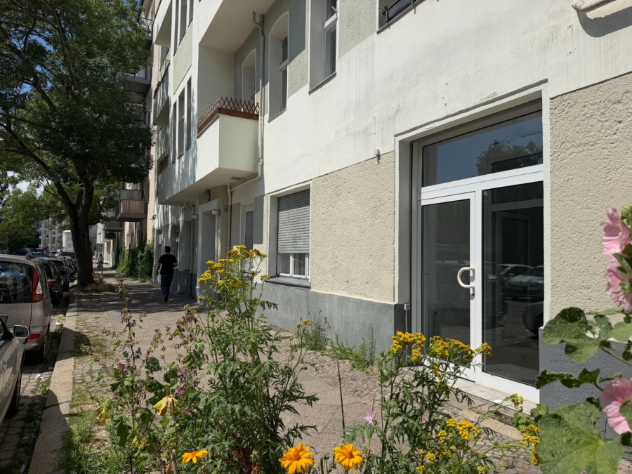 Kleines Ladengeschäft oder Büro in zentraler Lage von Prenzlauer Berg - ladenansicht (12798)