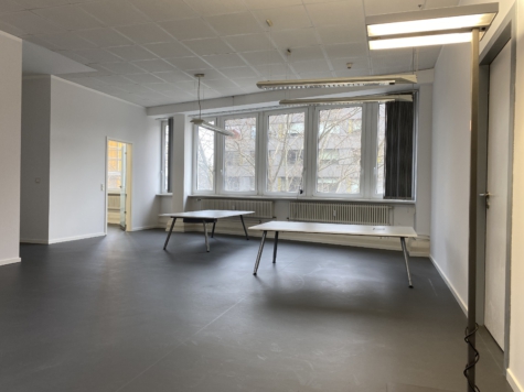 Frisch renovierte Bürofläche mit Concierge nahe Ku’damm - großraum 1 (11958)