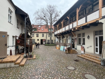 innenhof - Tolle Möglichkeit für kreative Berufe im künstlerischem Innenhof