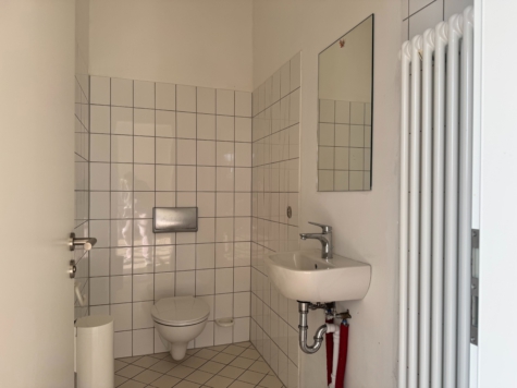 Seltene Gelegenheit in der Nördlichen Vorstadt *Praxis/ Büro* - wc (11844)