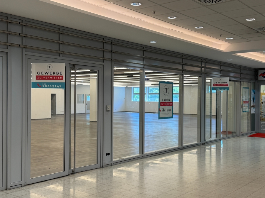 Frequentierte Gewerbefläche im Victoria Center Berlin – ehemals KiK - ladenansicht (12218)