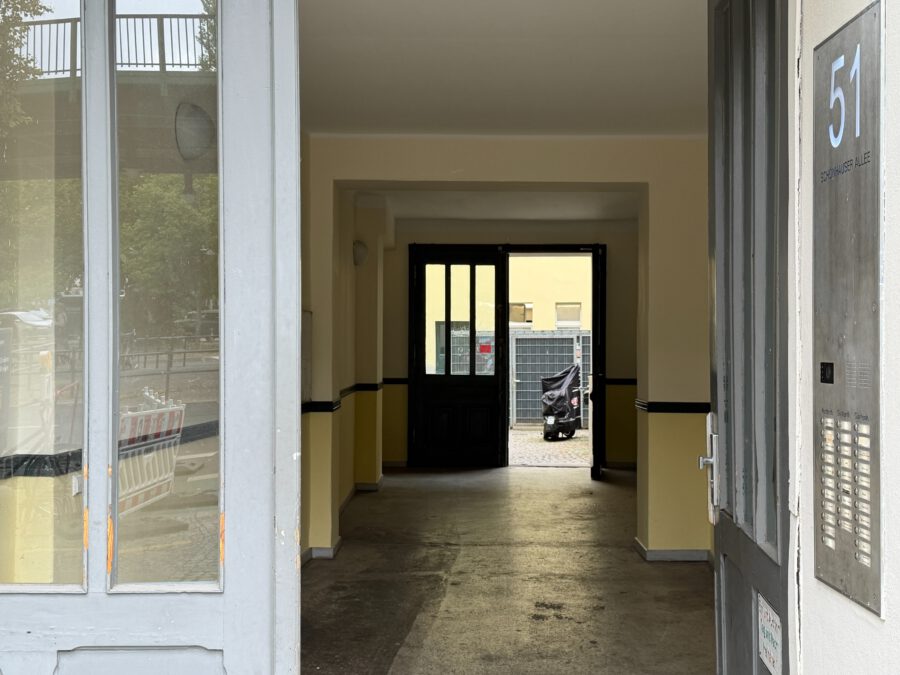 Schönhauser Allee – Kleine Gewerbefläche für Dienstleistung oder Büro - bild (14774)