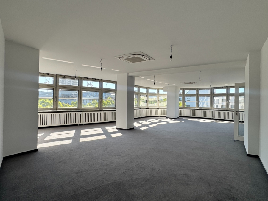 Hochwertig und neu ausgebaute Bürofläche in bester Ku’damm Ecklage - großraumbüro 1 (11808)