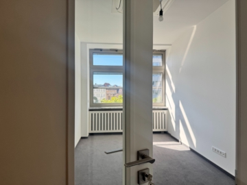 büro 2 - Hochwertig und neu ausgebaute Bürofläche in bester Ku’damm Ecklage