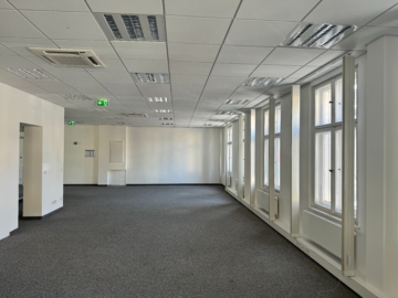 großraum - Helle und flexibel gestaltbare Büro- oder Praxisflächen direkt am Kranoldplatz
