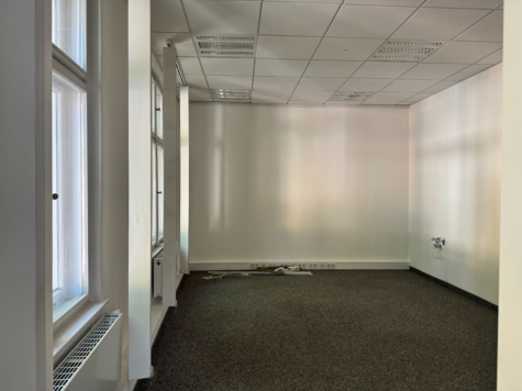 Helle und flexibel gestaltbare Büro- oder Praxisflächen direkt am Kranoldplatz - büro oder personalraum (11951)